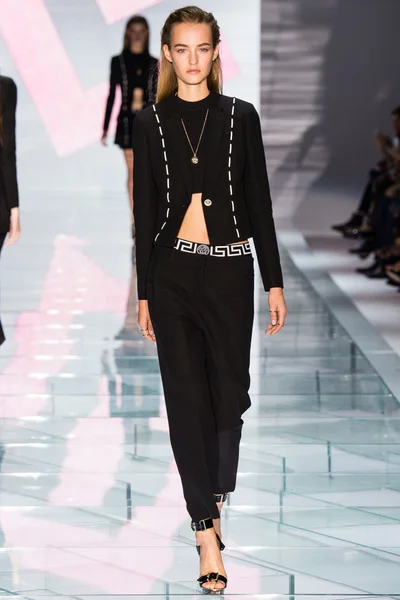 Look 2